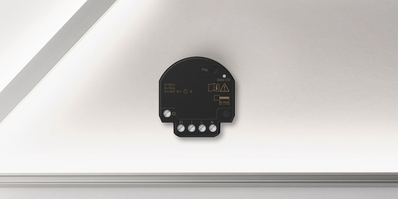 JUNG HOME Jalousieaktor Mini bei Elektrotechnik Minch in Riedenburg