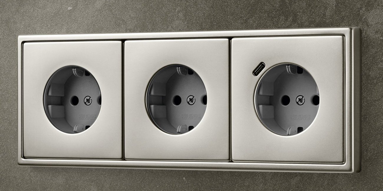 SCHUKO® Steckdosen mit USB bei Elektrotechnik Minch in Riedenburg